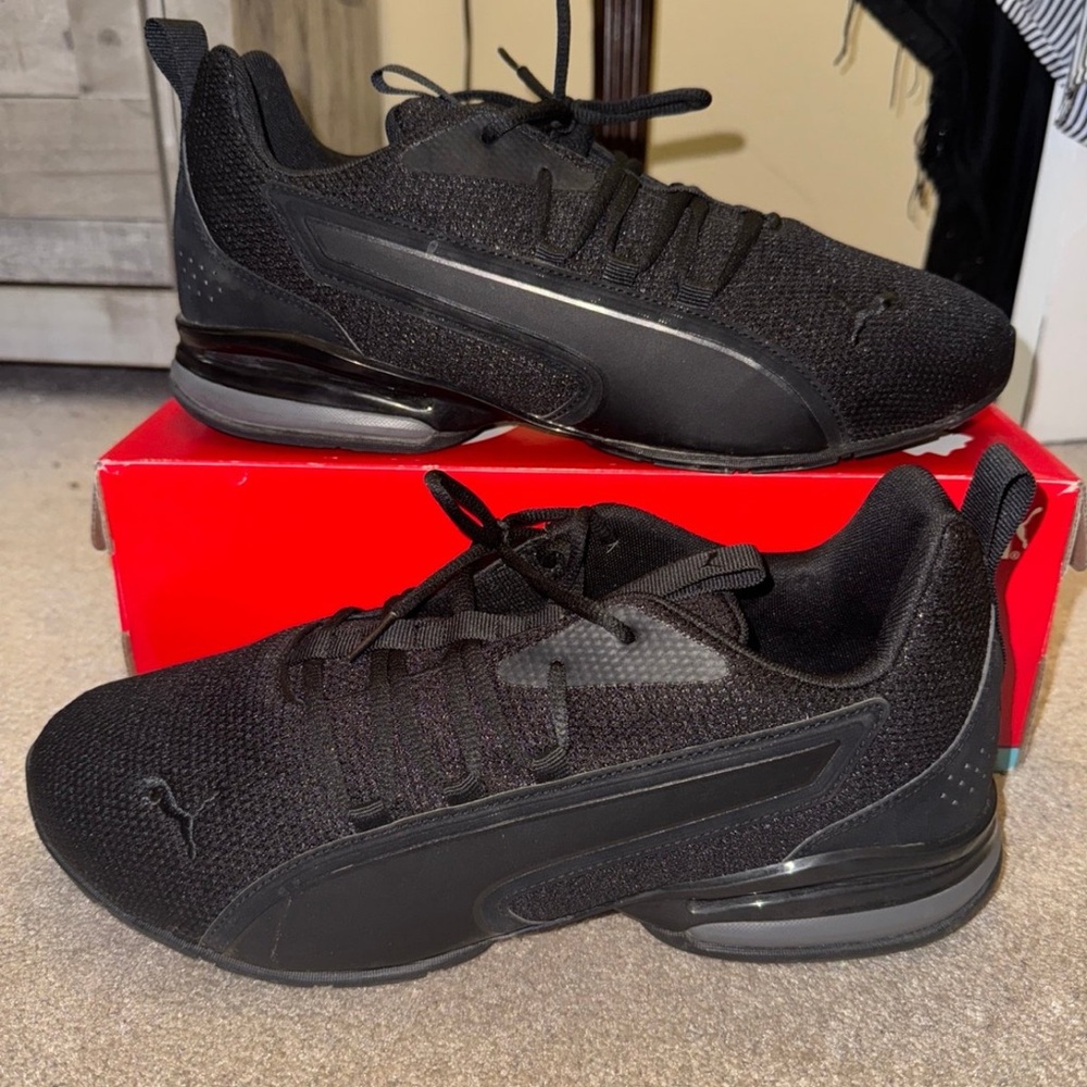 Puma Black Athletic Shoes with Mesh Upper and Air Cushioning mens size 12